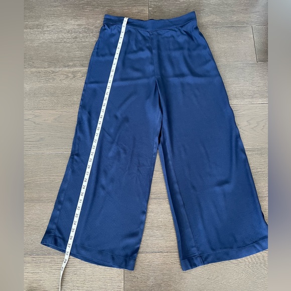“SALE” Wilfred Aritzia Faun Pants - Navy SOLD OUT SZ L - Picture 2 of 10